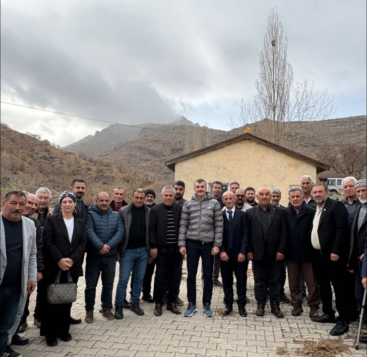 Ulukışla Kaymakamı Çifteköy’de Muhtarlarla Buluştu