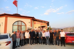 Ulukışla Kaymakamı Yunus Köse, Muhtarlarla Veda Yemeğinde Bir Araya Geldi
