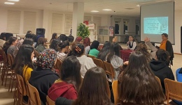 “Üniversite ve Yurda Uyum” Semineri Düzenlendi