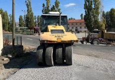 Uzkurt: Ovalıbağ Köyü’nde asfalt çalışmaları başladı