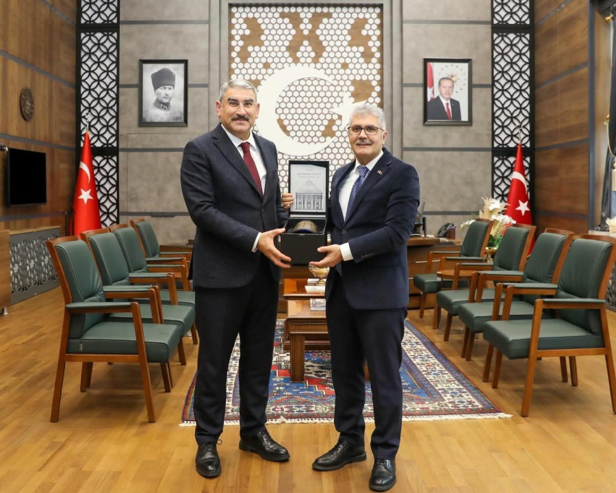 Uzkurt’tan Vali Çelik’e veda ziyareti