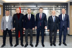 Vali Akmeşe’den belediyeye iade-i ziyaret