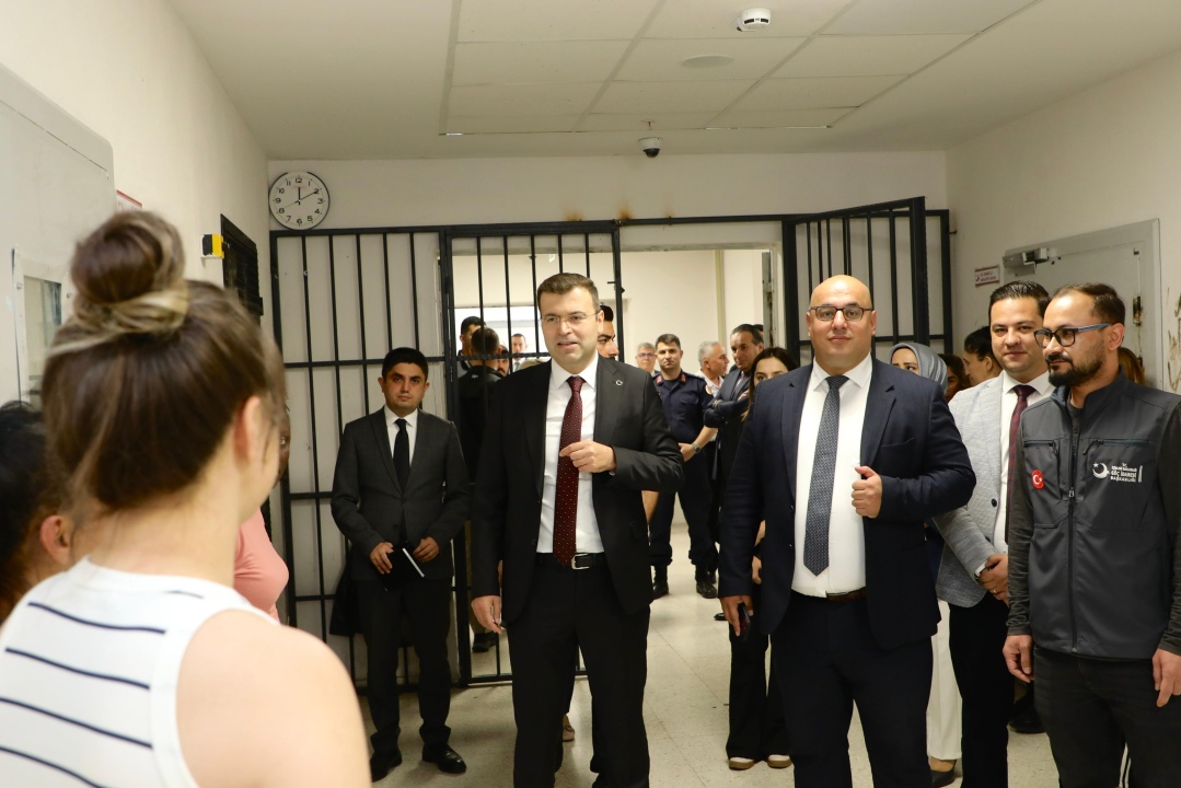 Vali Akmeşe GGM’yi inceledi