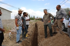 Vali Cahit Çelik, Kömürcü Köyü'nde Altyapı Çalışmalarını Yerinde İnceledi