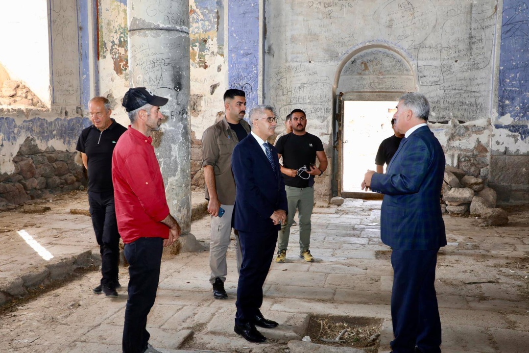 Vali Cahit Çelik, Küçükköy Kilisesi’nde İncelemelerde Bulundu