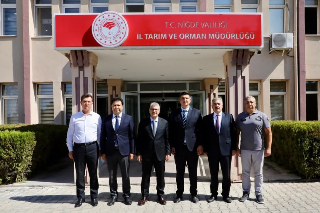 Vali Cahit Çelik’ten Tarım İl Müdürü Furkan Mete’ye ziyaret