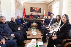 Vali Cahit Çelik’ten Ulukışla Adliyesi’ne ziyaret