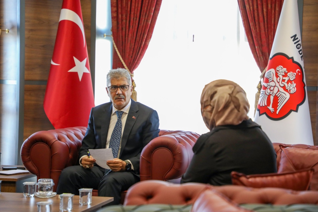 Vali Cahit Çelik, vatandaşları dinledi