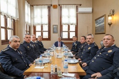 Vali Çelik, emniyet mensuplarıyla öğle yemeğinde bir araya geldi
