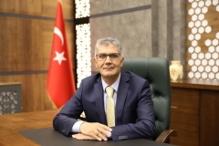 Vali Çelik: 'Atatürk, Bizlere Değerli Bir Miras Bırakmıştır'