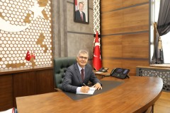 Vali Çelik’ten Mehmet Akif Ersoy’u Anma Haftası mesajı