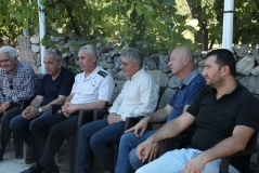 Vali Çelik ve Jandarma Komutanı Okyar, Bekil Ailesine Taziye Ziyareti Gerçekleştirdi
