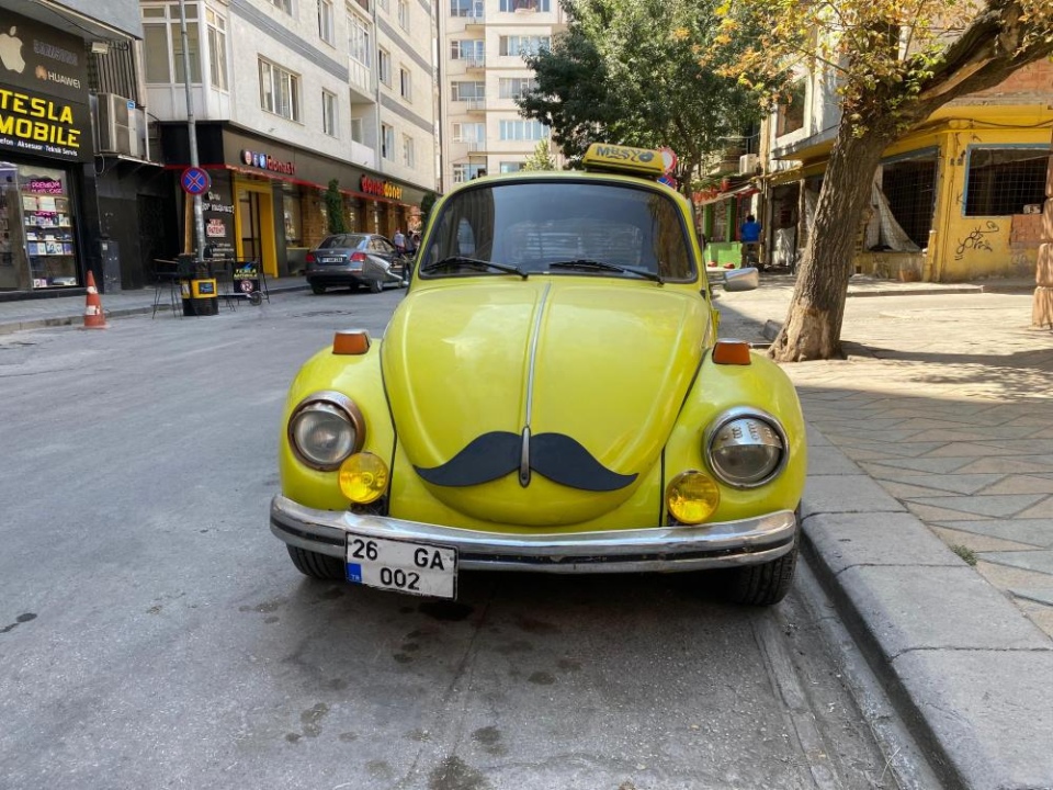 Vosvos’a Bıyık Takıldı, Gören Dönüp Bir Daha Baktı!