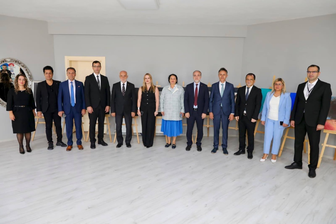 Yapay Zeka Okuryazarlığı Programı Başladı