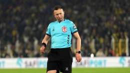 Yasin Kol daha önce hangi derbileri yönetti? Yasin Kol kimdir, asıl mesleği ne?