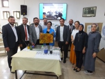 Yeniden Refah Partisi Niğde İl Başkanı Taner Gümüş, İşitme Engelliler İçin Düzenlenen Sanat Sergisini Ziyaret Etti
