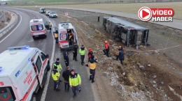 Yolcu otobüsü şarampole devrildi! Çok sayıda yaralı var