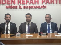 YRP Niğde İl Divan Toplantısını Ekonomik İşler Genel Başkan Yardımcısı Dr. Fatih Öztek’in Katılımıyla Düzenlendi