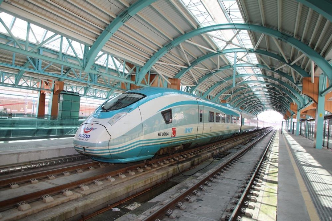 Yüksek hızlı tren yolculuklarıyla ormanlar büyüyor